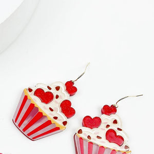 VALENTINE CUP CAKE HOOK EARRING