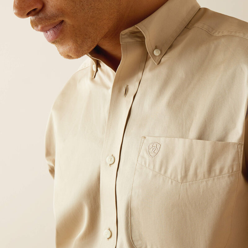 Lightweight Solid Twill Classic Fit Shirt-10058558