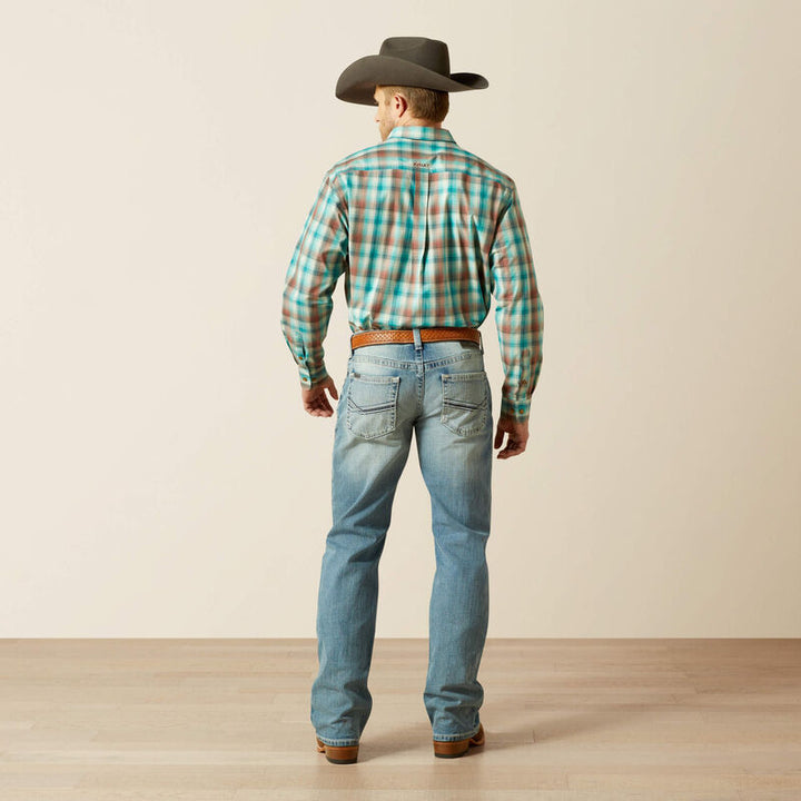 M4 Relaxed Thomas Boot Cut Jean-10061732-SHASTA