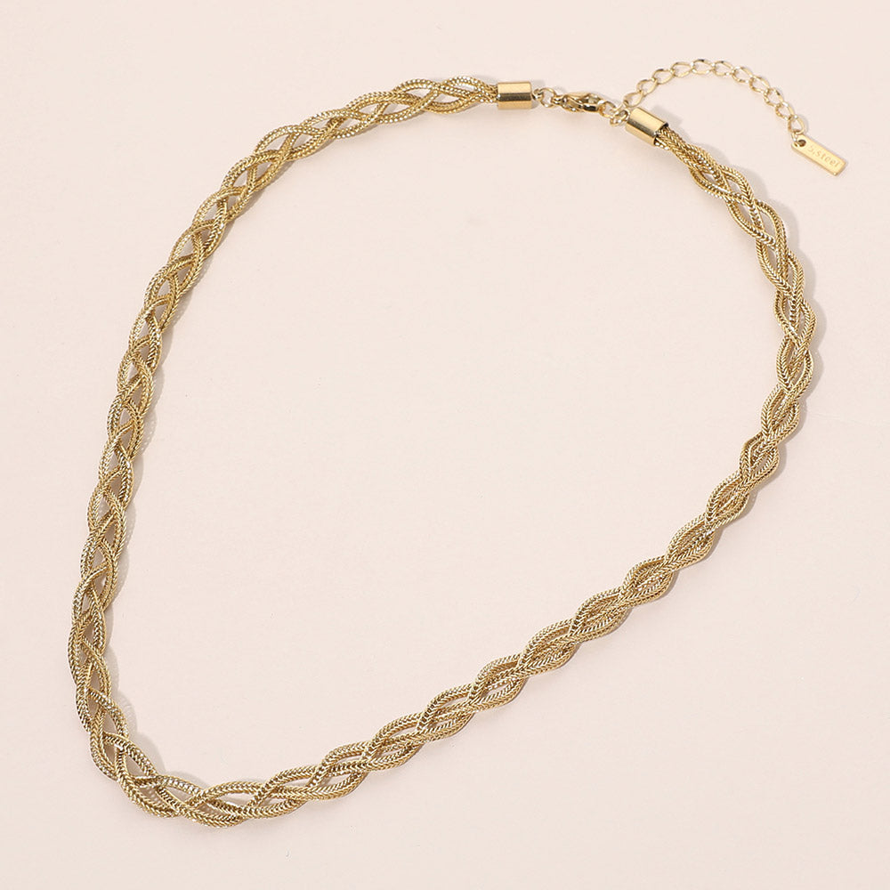 Twisted Necklace