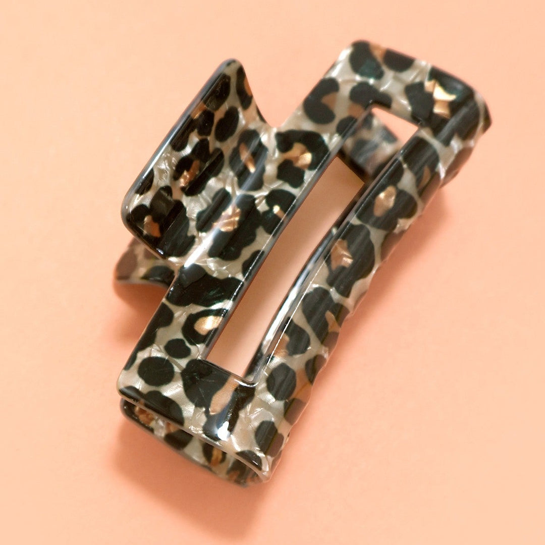 Rina Leopard Clip