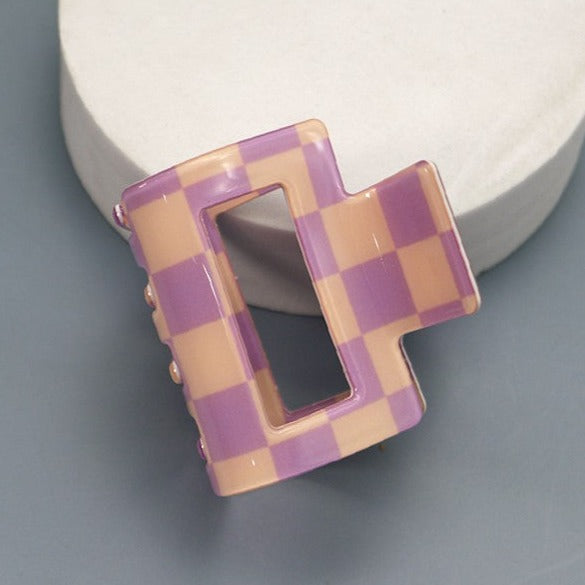 CHECKER HAIR CLAW CLIPS