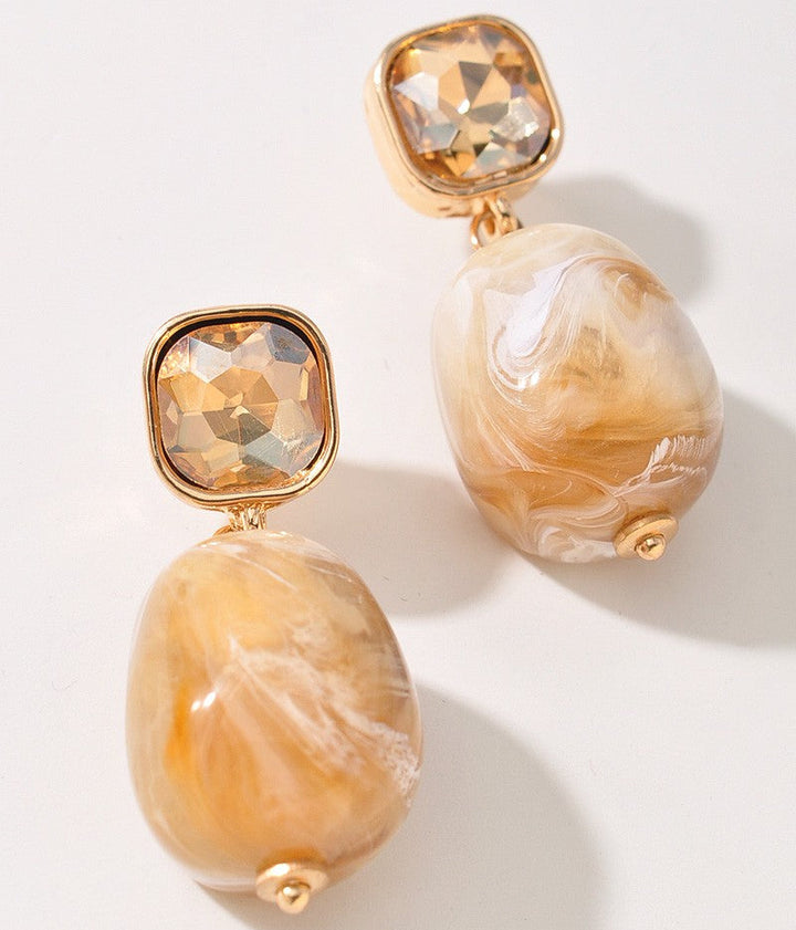Laraine Dangles