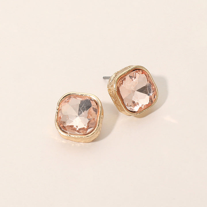 Milo Studs