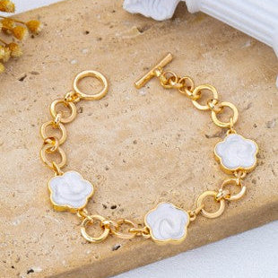 Enamel Quatrofoil Link Toggle Bracelet