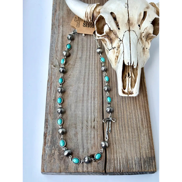 Western Style Pearl Stone Coquette Bow Necklace