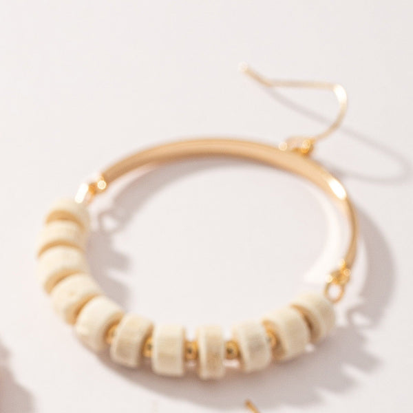 Hoop earring with wood beads