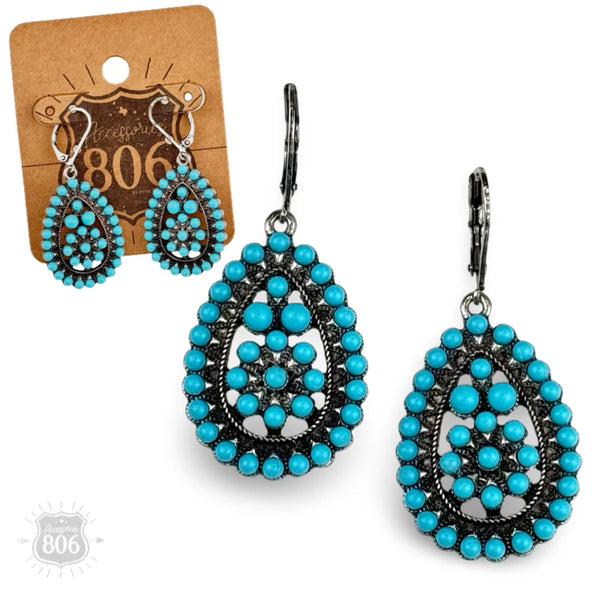 806 Stone studded teardrop earring