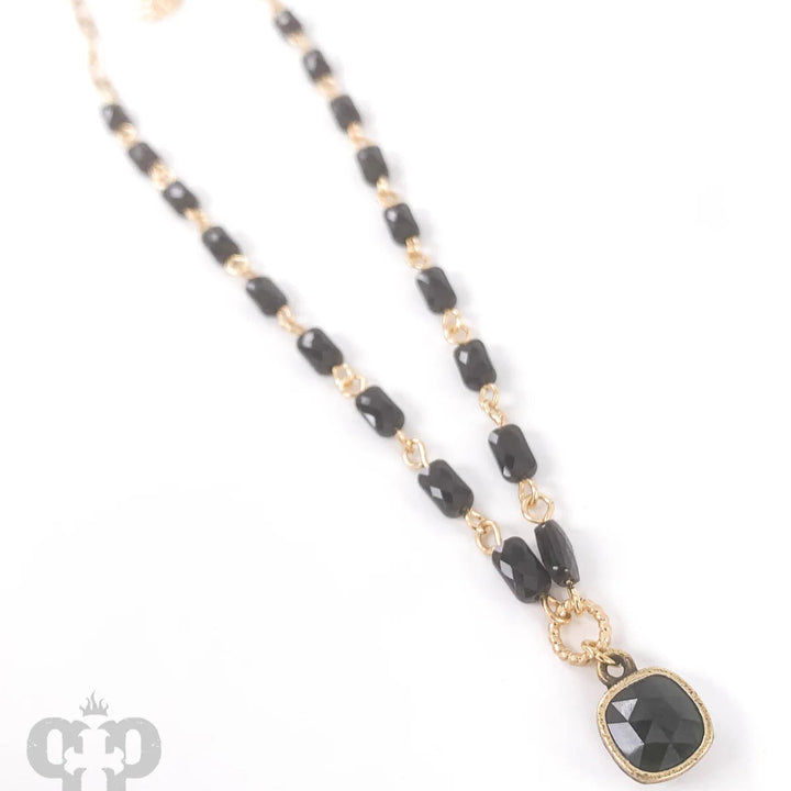 N485 Tube bead necklace with Austrian crystal