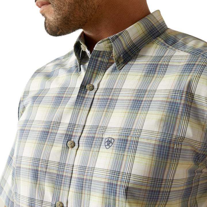 Ariat 10058811 Pro Series Crue Classic Fit Shirt