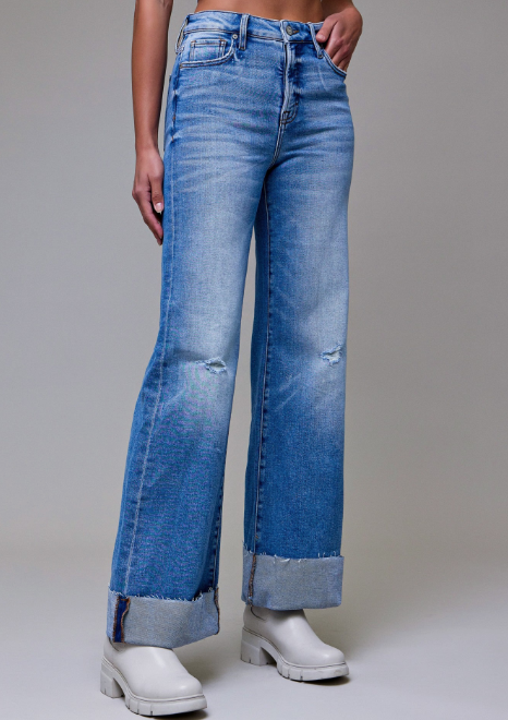 Medium Light Cuffed Stretch Comfort Flare Hidden Jeans