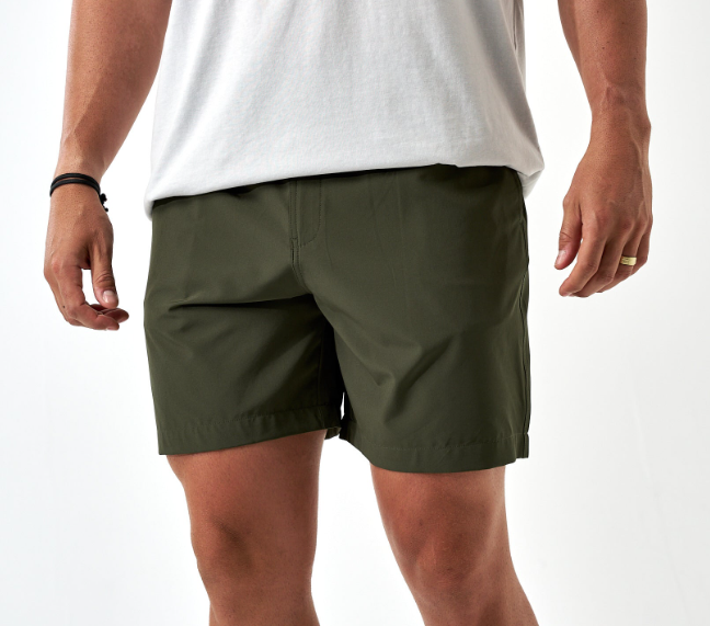 EVERYDAY SHORT- MALLARD GREEN - DUCKS AND DOGS POCKET 7"