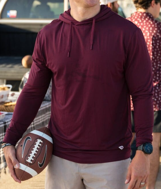 PERFORMANCE HOODIE- MAROON