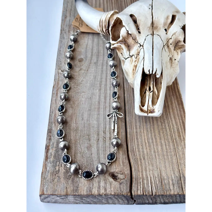 Western Style Pearl Stone Coquette Bow Necklace