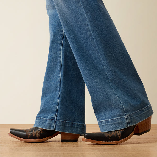 Ariat Women's Ultra Stretch Sadie Trouser Jean-10079053