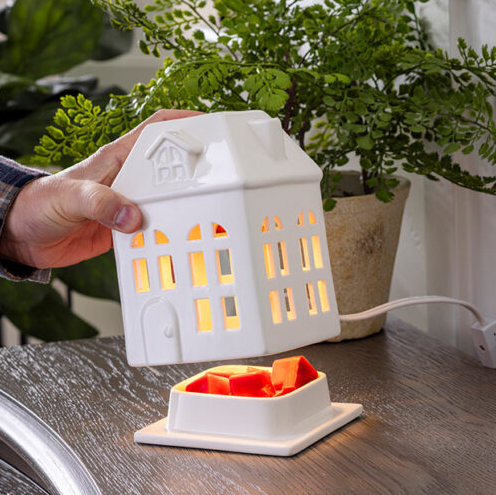 Porcelain House Canopy Fragrance Warmer