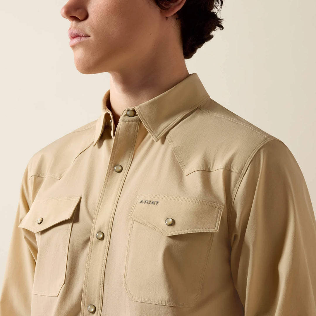 Ariat Men's VentTEK Fitted Snap Western Irish Cream Shirt