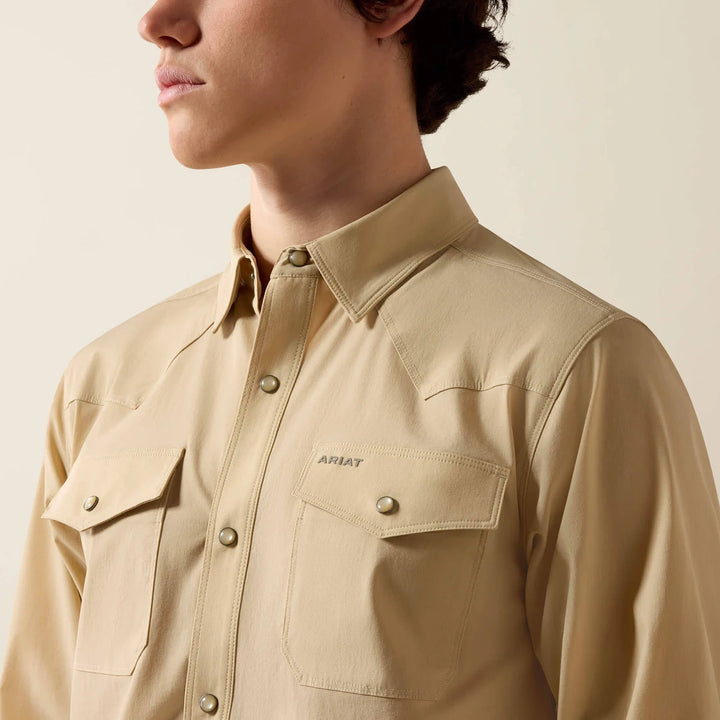 Ariat Men's VentTEK Fitted Snap Western Irish Cream Shirt
