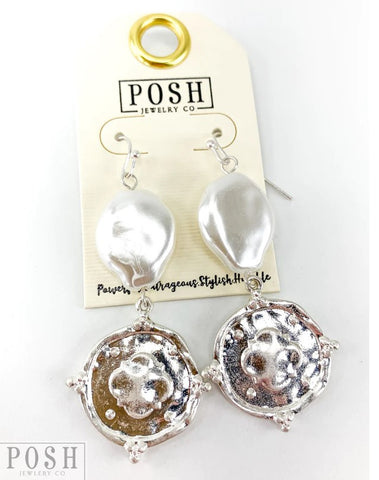 9PE096 Posh Flat pearlized bead and coin drop earring
